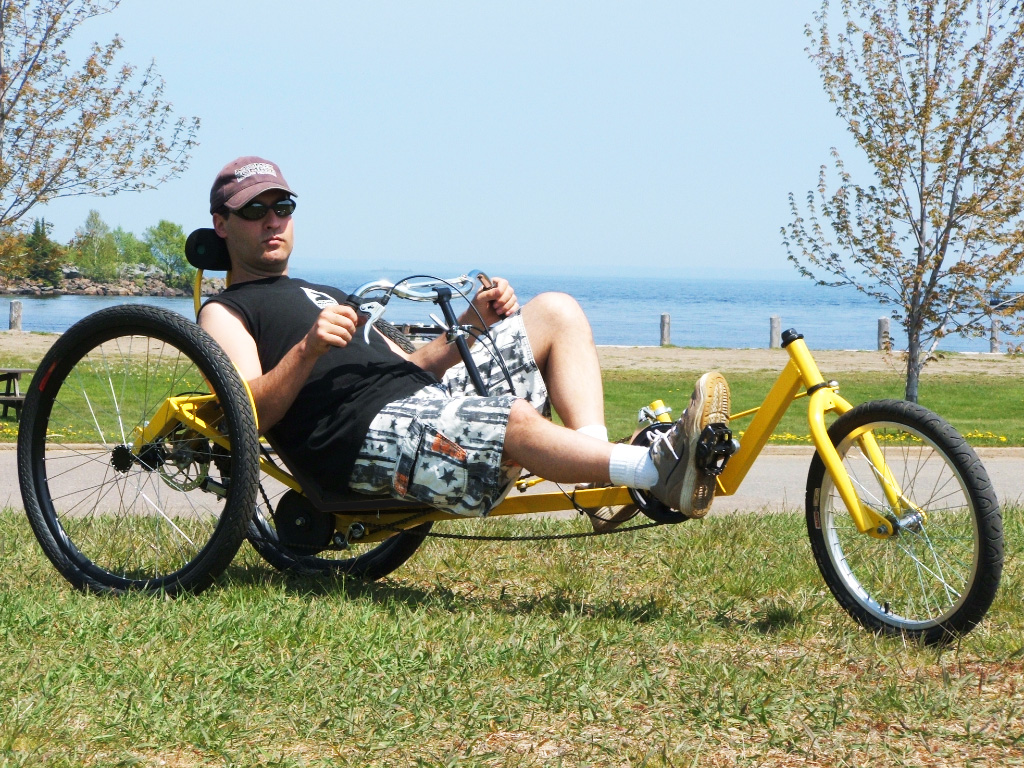 DeltaWolf Racing Trike - build a rcing trike